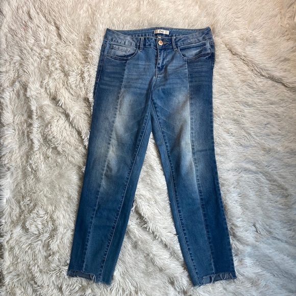Dex Two-Tone Mid-Rise Cropped Jeans - Picture 1 of 11